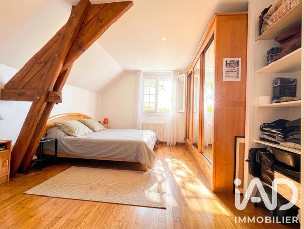 Maison à vendre 9 pièces 208 m² Chelles