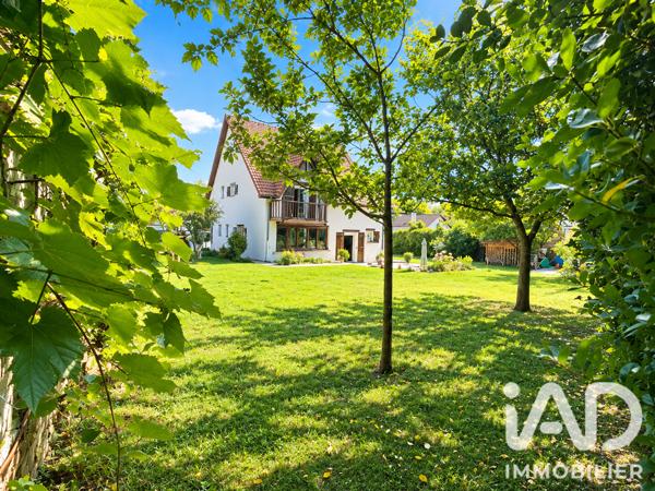 Maison à vendre 9 pièces 208 m² Chelles
