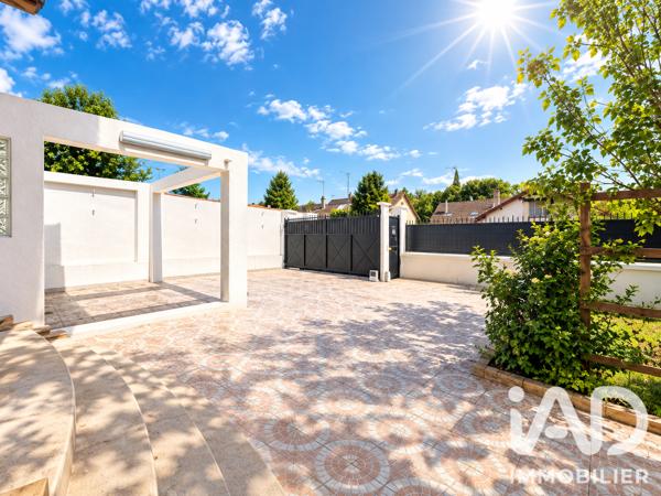 Maison à vendre 9 pièces 208 m² Chelles