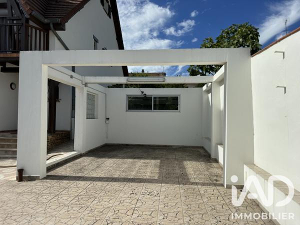 Maison à vendre 9 pièces 208 m² Chelles