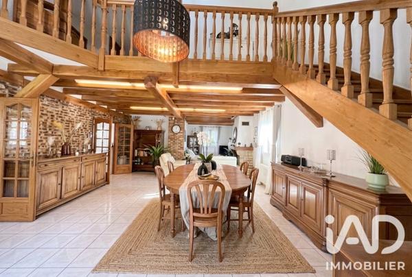 Maison à vendre 9 pièces 208 m² Chelles