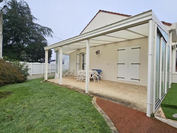 Maison à LA ROCHE-SUR-YON, 85000 - 6 pièces 122m²