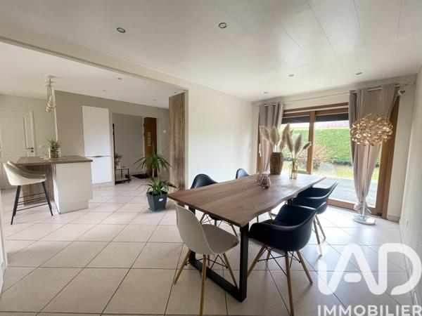 Maison à vendre 5 pièces 137 m² Lupé