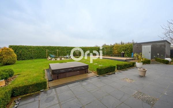 Maison à vendre    7 pièces •  Hazebrouck