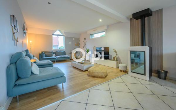 Maison à vendre    7 pièces •  Hazebrouck