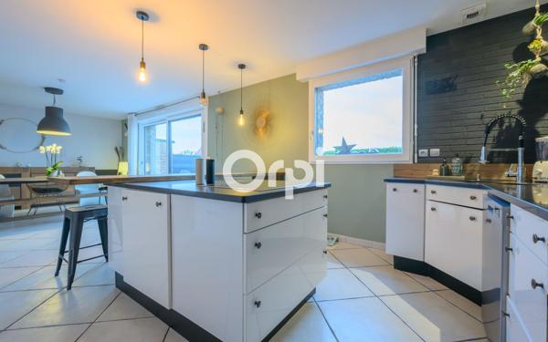 Maison à vendre    7 pièces •  Hazebrouck