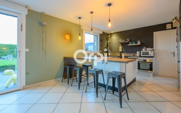 Maison à vendre    7 pièces •  Hazebrouck