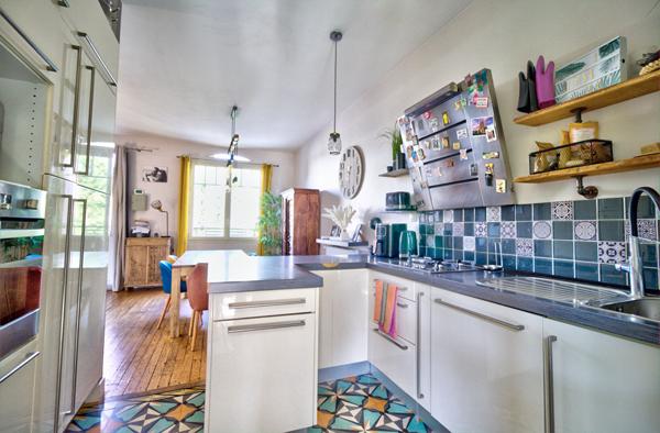 Maison de charme avec 5 chambres, jardin et garage proche passerelle au vieux Passage.