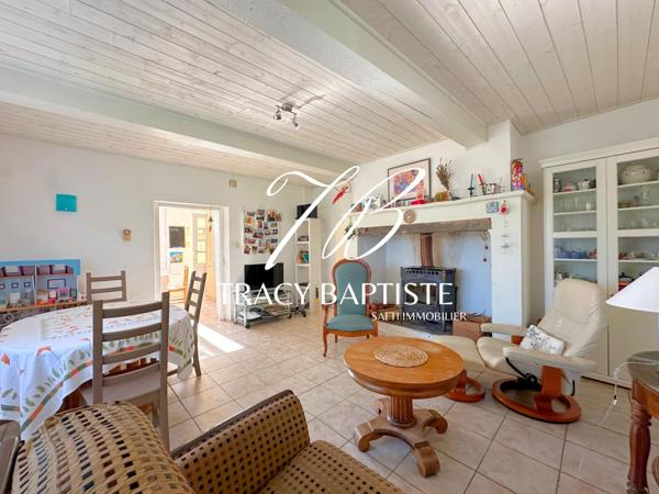 Ferme avec hangar à 5 min de l'accès rocade et des commodités