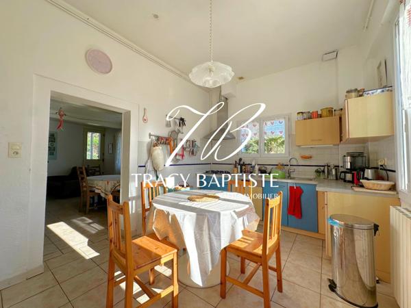 Ferme avec hangar à 5 min de l'accès rocade et des commodités