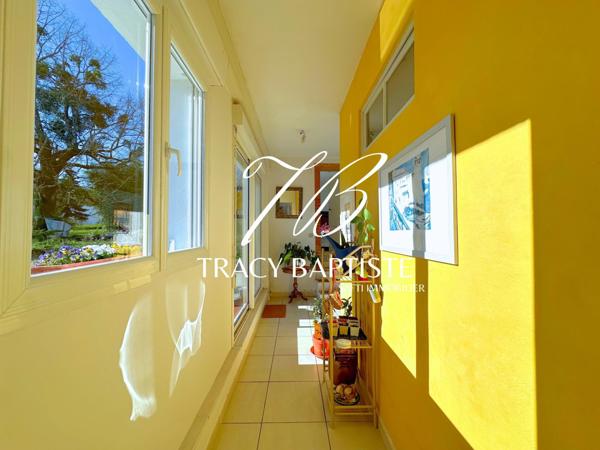 Ferme avec hangar à 5 min de l'accès rocade et des commodités