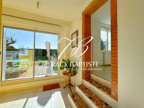 Ferme avec hangar à 5 min de l'accès rocade et des commodités