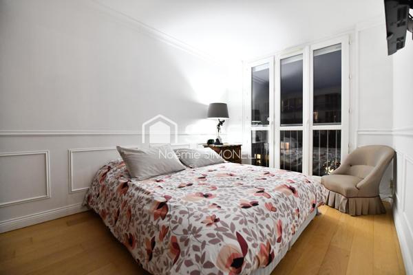 Superbe appartement dans résidence recherchée! Ravalement récemment réalisé!Deux places de parking dont une en souterrain!