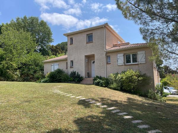 30 MINUTES DE TOULOUSE VUE PYRENNEES PARC DECORE DE 6000 M²