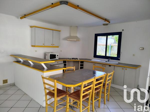 Maison à vendre 7 pièces 149 m² Fontenay-le-Comte