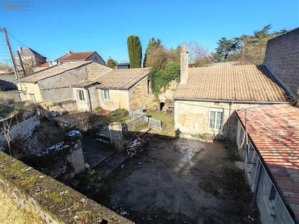Maison à vendre à Doué-en-Anjou dans le Maine-et-Loire (49700), ref :