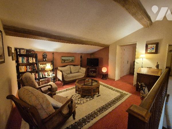 SAVENES (82600), Au calme, Maison de Maître de 250 m² sur un terrain de 3 Hectares.