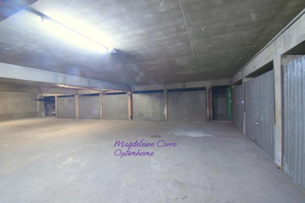 Box de 13m² dans résidence de 1972