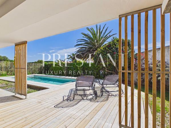 Biarritz – La Milady, très jolie vue pour cette villa aux beaux volumes ouverts et indépendants., BIARRITZ