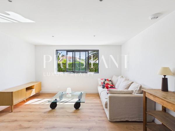 Biarritz – La Milady, très jolie vue pour cette villa aux beaux volumes ouverts et indépendants., BIARRITZ