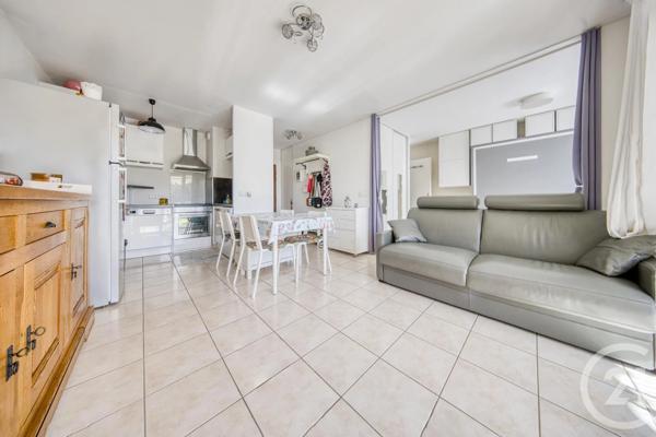 Appartement F2 à vendre  2 pièces - 38,91 m 2   VIGNEUX SUR SEINE  - 91