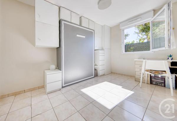Appartement F2 à vendre  2 pièces - 38,91 m 2   VIGNEUX SUR SEINE  - 91