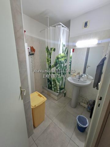 Fort-de-France (97200) T2 avec terrasse vue sur mer