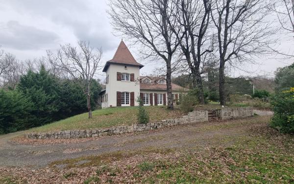 Maison à vendre    5 pièces • 168,50 m2 Montauban