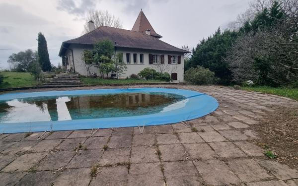 Maison à vendre    5 pièces • 168,50 m2 Montauban