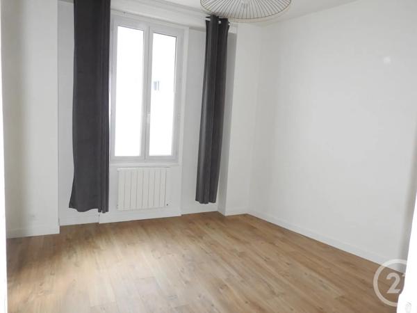 Appartement F2 à vendre  2 pièces - 32,62 m 2   PARIS  - 75010