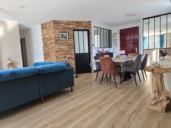 Plain-pied, 3 chambres, piscine, jacuzzi