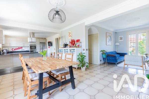 Maison à vendre 6 pièces 123 m² Savigny-sur-Orge