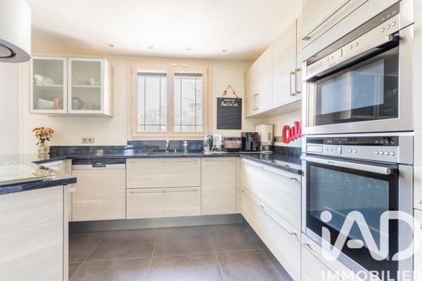 Maison à vendre 6 pièces 123 m² Savigny-sur-Orge