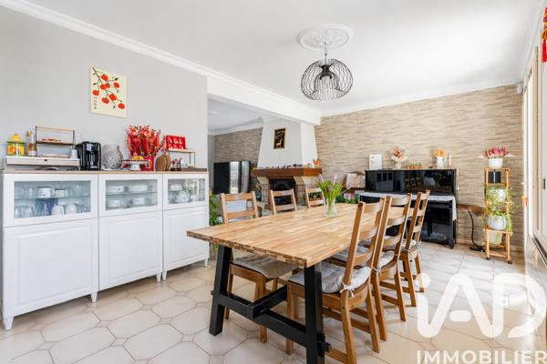 Maison à vendre 6 pièces 123 m² Savigny-sur-Orge