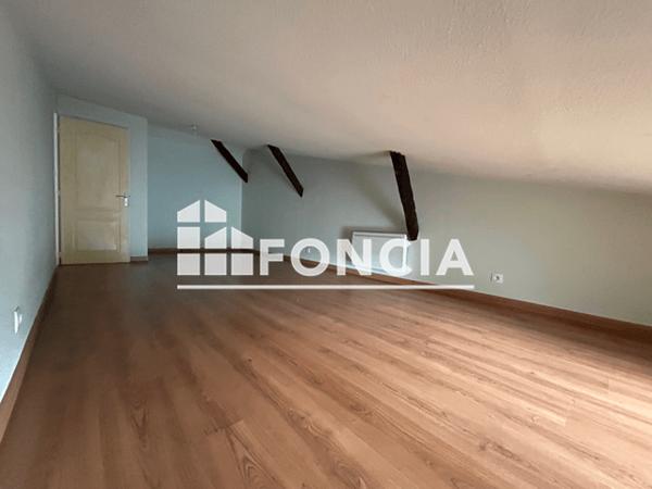 Location Appartement 3 pièces 67.2 m² - 37 RUE DE LA CROIX ROUGE Poitiers 86000