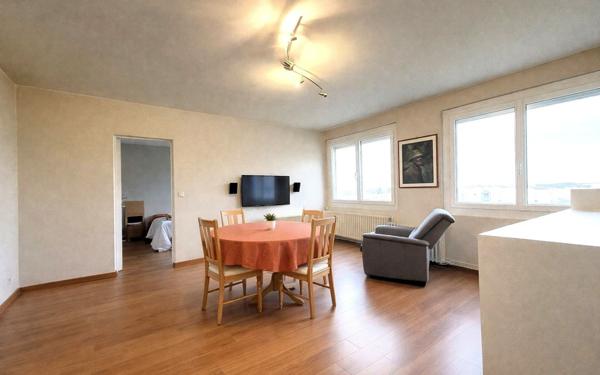 Appartement à vendre    2 pièces • 50 m2 Chenôve