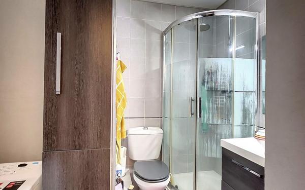 Appartement à vendre    2 pièces • 50 m2 Chenôve