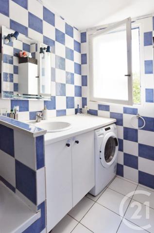 Appartement F4 à vendre  4 pièces - 69 m 2   CROSNE  - 91