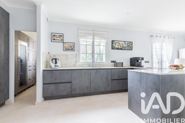 Maison à vendre 10 pièces 220 m² Draveil