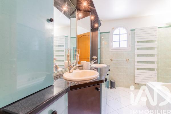 Maison à vendre 10 pièces 220 m² Draveil