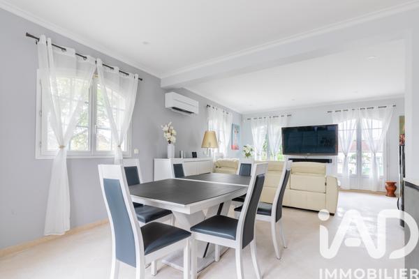 Maison à vendre 10 pièces 220 m² Draveil