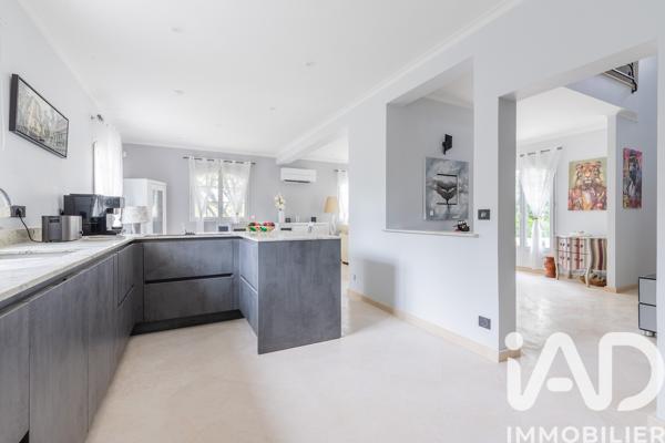 Maison à vendre 10 pièces 220 m² Draveil