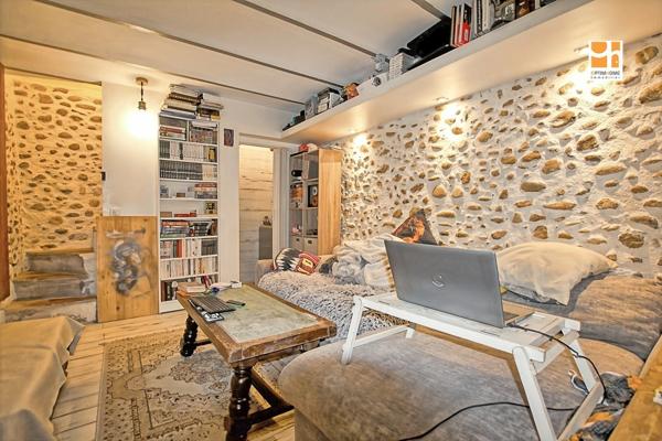 Coup de cœur : Maison de village de caractère avec vue mer