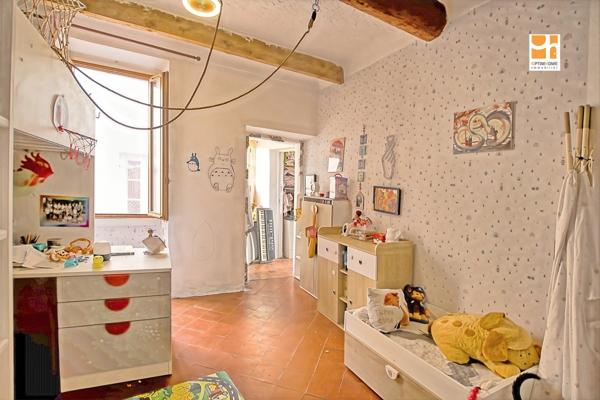 Coup de cœur : Maison de village de caractère avec vue mer