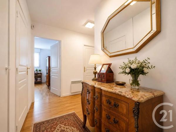 Appartement F4 à vendre  4 pièces - 85,89 m 2   RUEIL MALMAISON  - 92