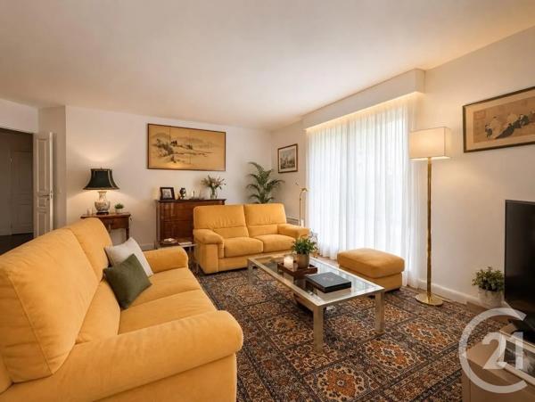 Appartement F4 à vendre  4 pièces - 85,89 m 2   RUEIL MALMAISON  - 92