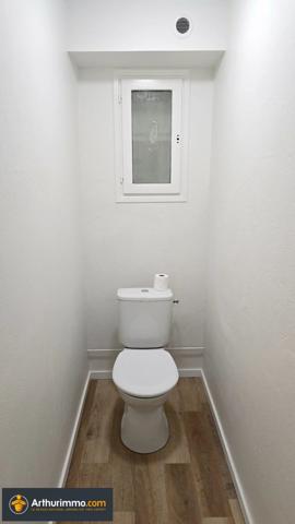 Location Local commercial 443 m2 à Bourgoin-Jallieu