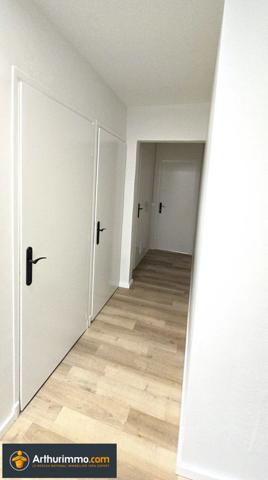 Location Local commercial 443 m2 à Bourgoin-Jallieu