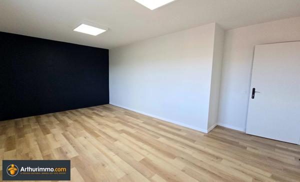 Location Local commercial 443 m2 à Bourgoin-Jallieu