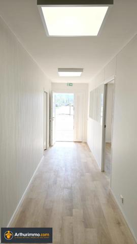 Location Local commercial 443 m2 à Bourgoin-Jallieu